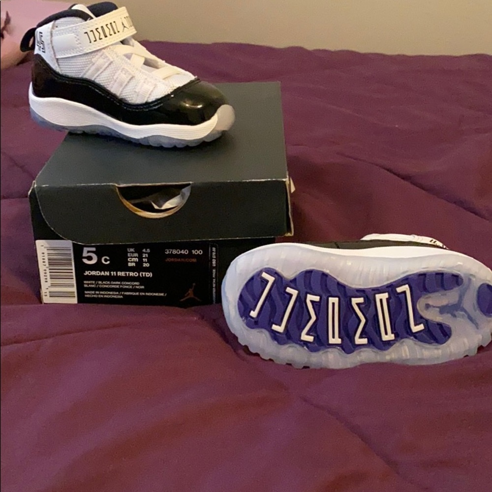Jordan retro 11